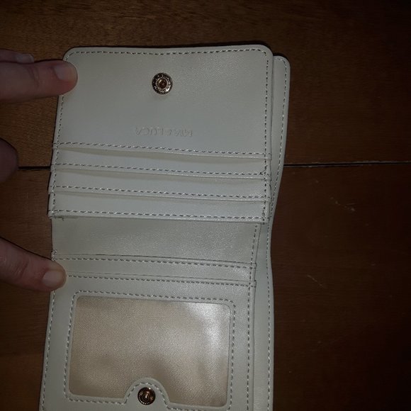 *Flash Sale half off lowerst price* Used wallet - Picture 3 of 5